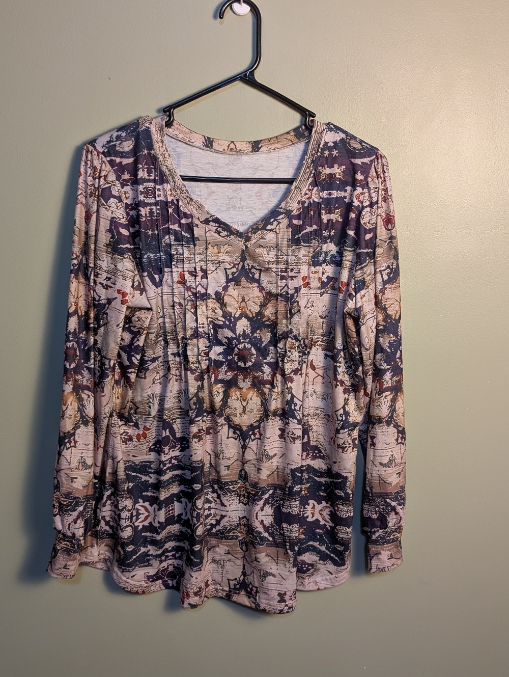Zeagoo Beige and Purple Boho V-Neck Long Sleeve Tunic - Picture 2 of 5